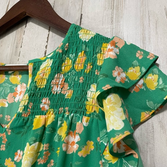 Pleione Blouse Womens Size Small Short Sleeve Green Floral - Picture 3 of 7